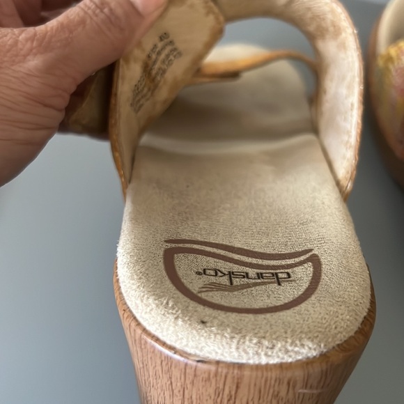 Dansko Sophie slide stain glass size 40 adjustable holographic sandal. - Picture 7 of 15